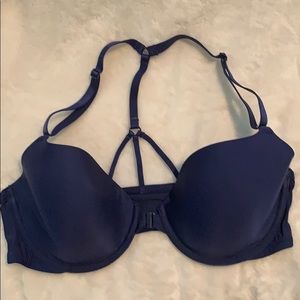 Victoria’s Secret lined Demi bra size 36D